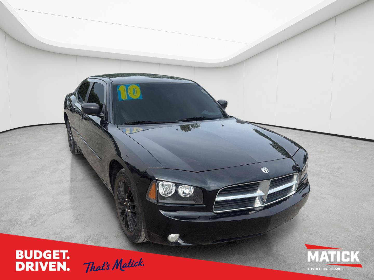 Used 2010 Dodge Charger SXT RWD image 1