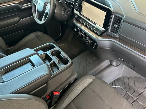 Used 2024 Chevrolet Silverado 1500 RST w/ Protection Package image 15