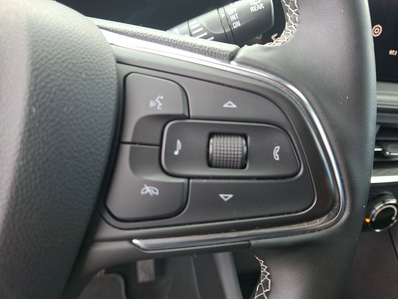Used 2024 Buick Encore GX Preferred FWD image 20