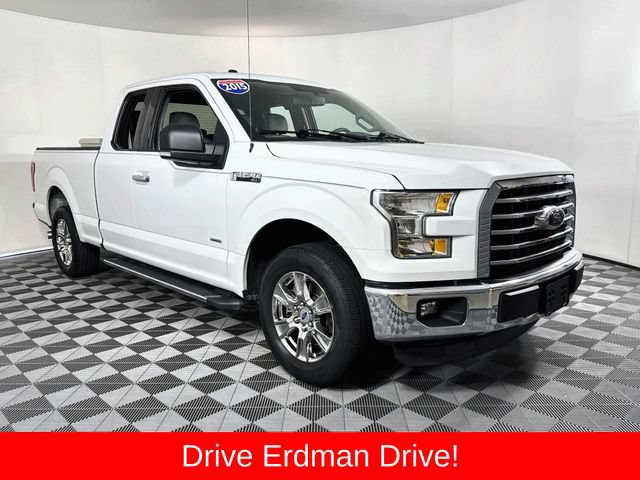 Used 2015 Ford F150 XLT w/ Equipment Group 301A Mid RWD image 1