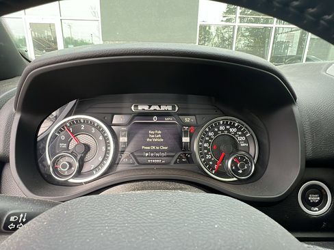 Used 2023 RAM 1500 Big Horn image 31