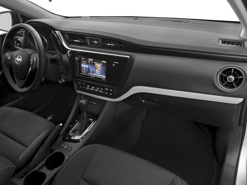Used 2016 Scion iM FWD image 16