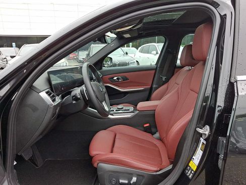 Used 2024 BMW 330i xDrive Sedan w/ Premium Package AWD/4WD image 14