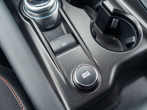 Used 2025 Ford Explorer ST-Line w/ ST-Line Street Pack image 28