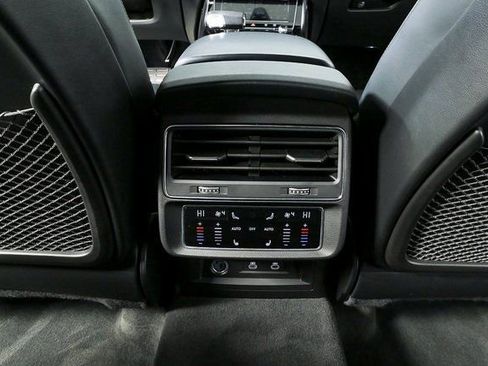 Used 2023 Audi SQ8 Prestige w/ Prestige Package image 21