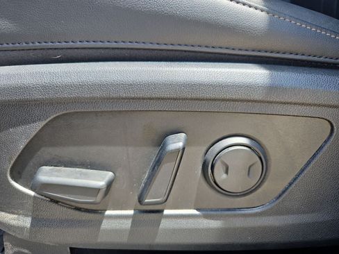 Used 2023 Kia Sorento SX FWD image 14