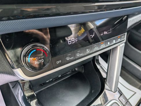 Used 2022 Kia Seltos S AWD/4WD image 50