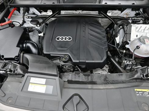 Used 2024 Audi Q5 2.0T Premium Plus AWD/4WD image 16