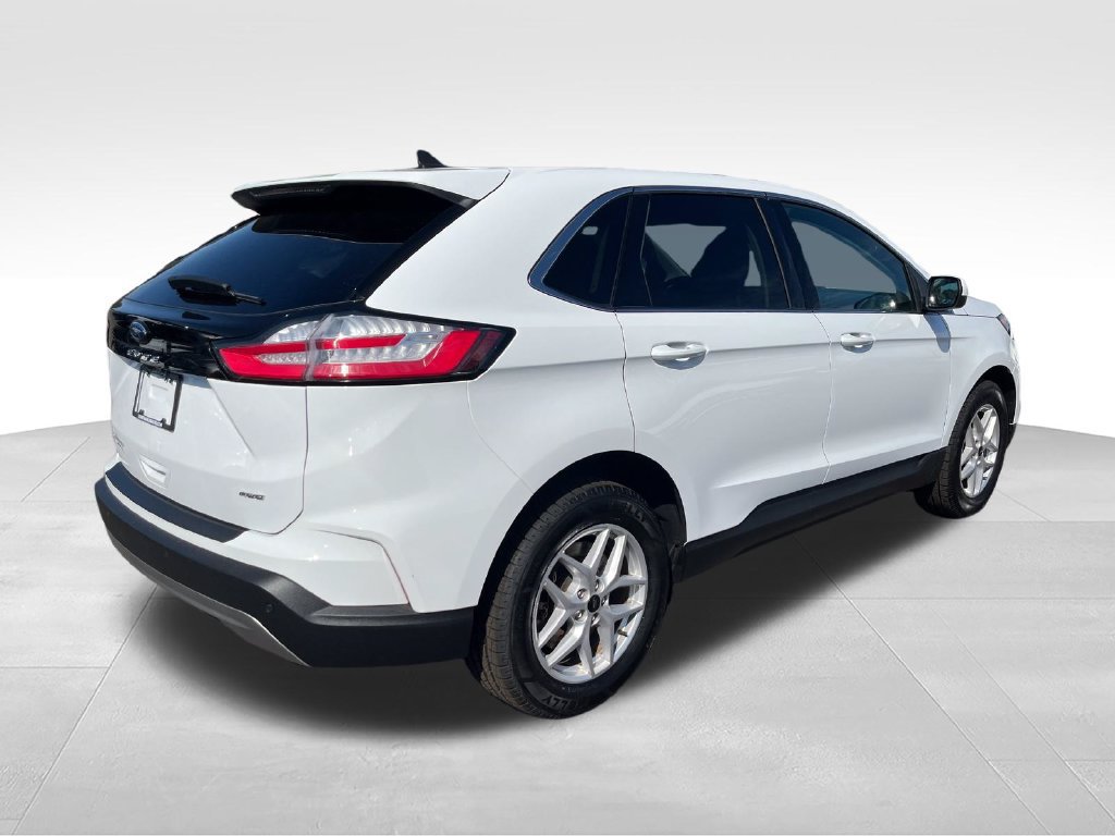 Used 2024 Ford Edge SEL AWD/4WD image 5