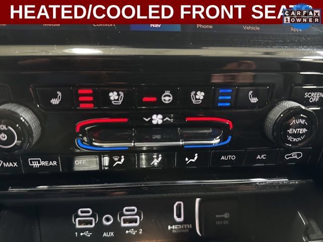 Used 2023 Jeep Grand Cherokee 4WD 4xe w/ Luxury Tech Group II image 5