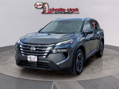 Used 2024 Nissan Rogue SV w/ SV Premium Package