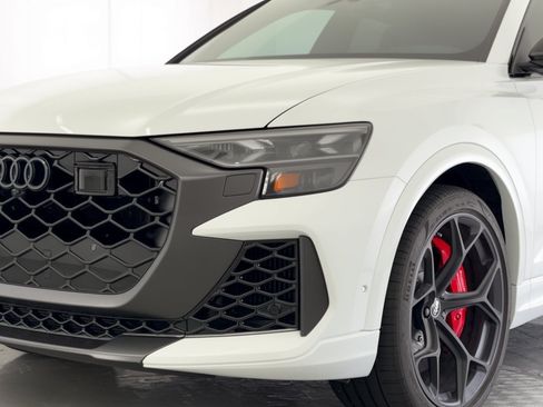 Used 2025 Audi RS Q8 performance AWD/4WD image 12
