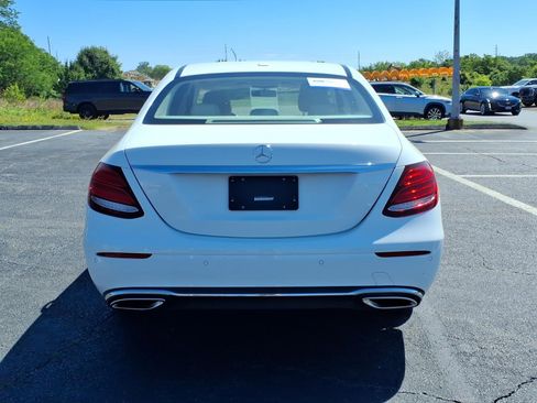 Used 2017 Mercedes-Benz E 300 image 6