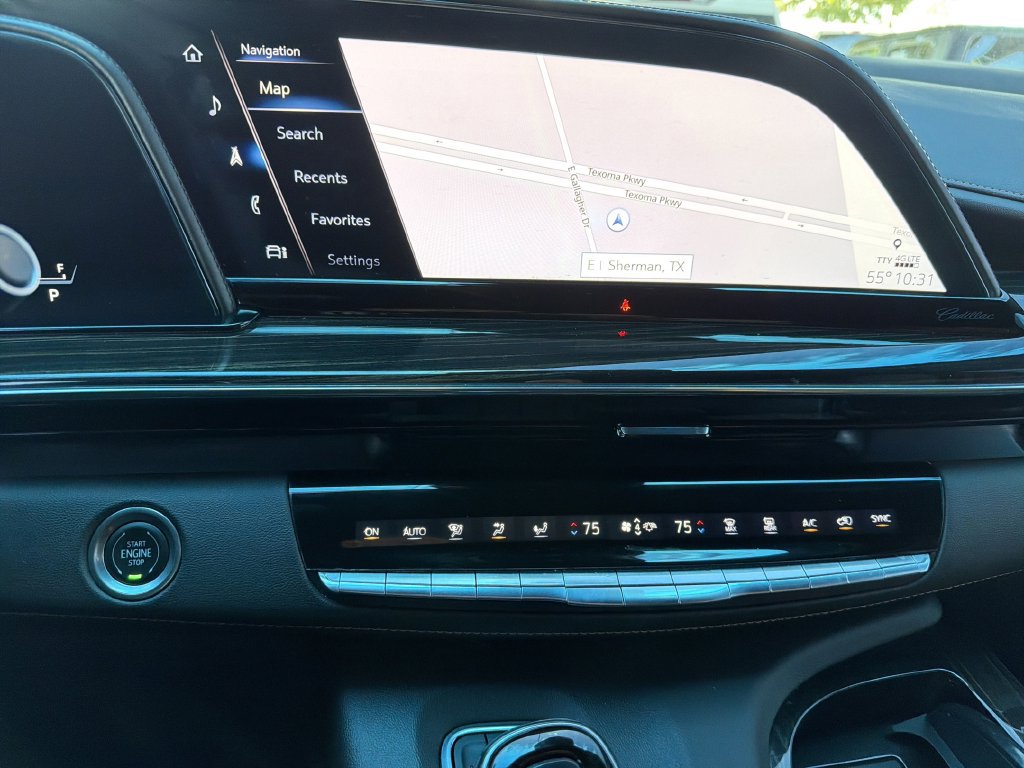 Used 2021 Cadillac Escalade ESV Sport w/ Driver Assist Tech Package AWD/4WD image 30