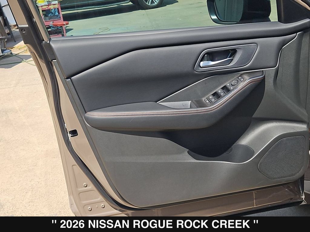 New 2026 Nissan Rogue SV AWD/4WD image 30