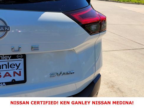 Certified 2023 Nissan Rogue SV AWD/4WD image 15