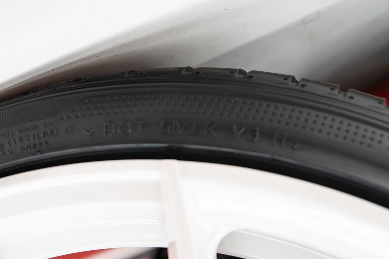 Used 2013 Cadillac CTS V RWD image 60