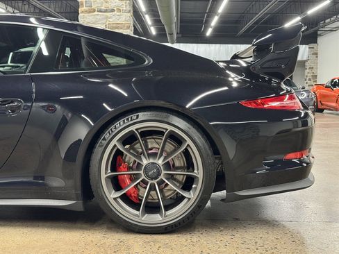 Used 2015 Porsche 911 GT3 image 7