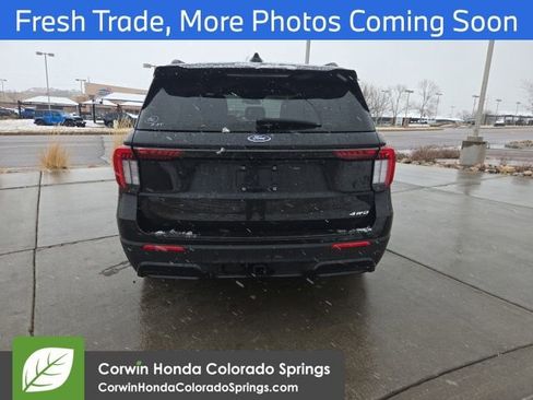 Used 2025 Ford Explorer ST-Line w/ ST-Line Street Pack image 6