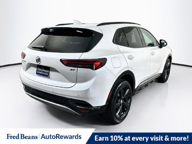 Used 2023 Buick Envision Essence w/ Sport Touring Package AWD/4WD image 9