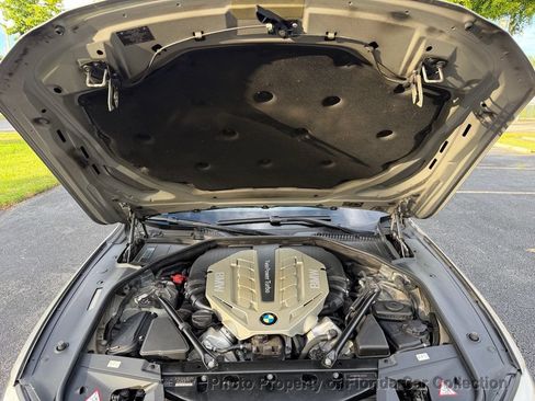 Used 2011 BMW 750i RWD image 90