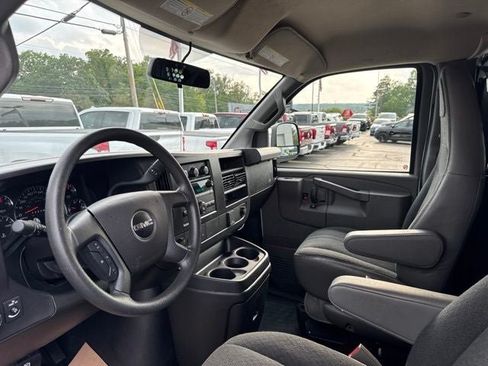 Used 2025 GMC Savana 2500 w/ Driver Convenience Package RWD image 9