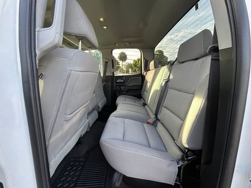 Used 2019 Chevrolet Silverado 1500 Custom w/ Custom Convenience Package RWD image 32