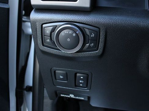 Used 2018 Ford F350 Platinum w/ Platinum Ultimate Package image 10