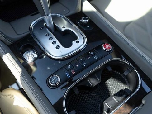 Used 2014 Bentley Continental GT image 25