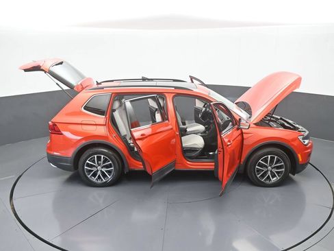 Used 2019 Volkswagen Tiguan SE w/ Panoramic Sunroof Package FWD image 62
