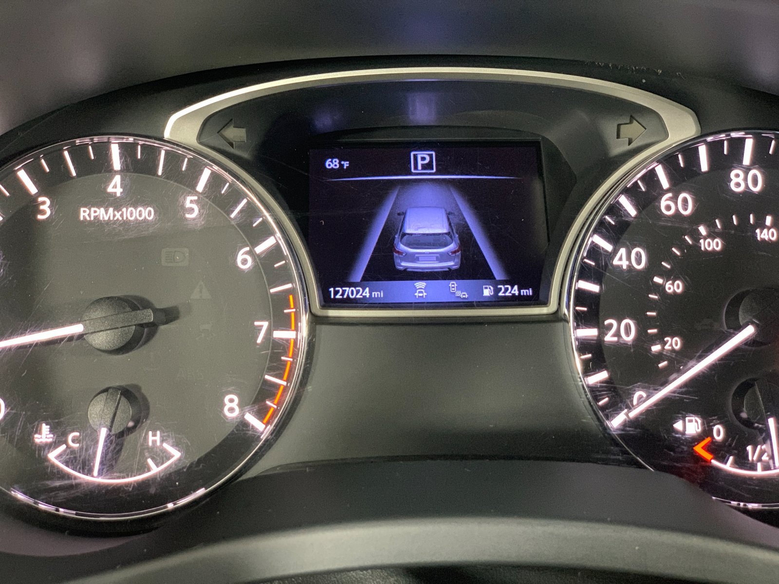 Used 2020 Nissan Pathfinder SL FWD image 23