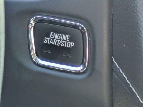 Certified 2023 GMC Acadia SLT w/ Elevation Edition AWD/4WD image 25
