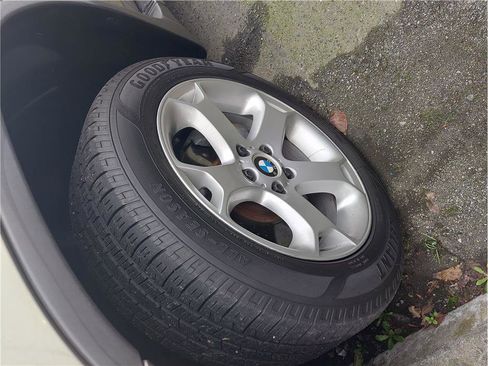 Used 2004 BMW X5 3.0i image 13