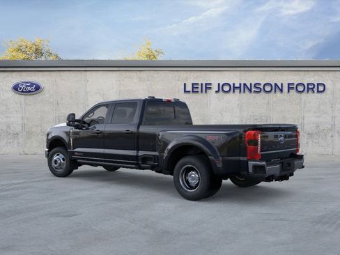New 2025 Ford F350 Lariat w/ Lariat Ultimate Package image 4