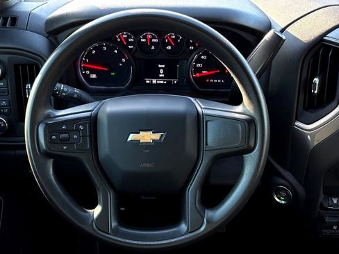 Used 2024 Chevrolet Silverado 2500 Custom w/ Custom Value Package image 11