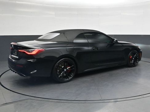 Used 2022 BMW M440i Convertible RWD image 4
