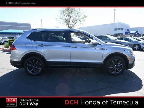 Used 2023 Volkswagen Tiguan SE image 5