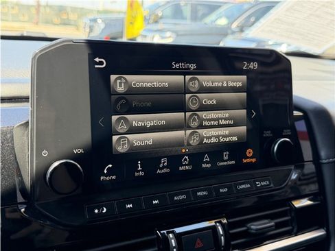 Used 2022 Nissan Pathfinder SL FWD image 52