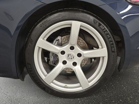 Certified 2021 Porsche 718 Boxster RWD image 26