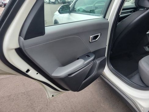 Certified 2025 Kia K4 FWD image 21