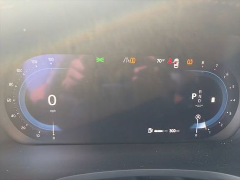 Used 2024 Volvo S60 B5 Plus FWD image 15