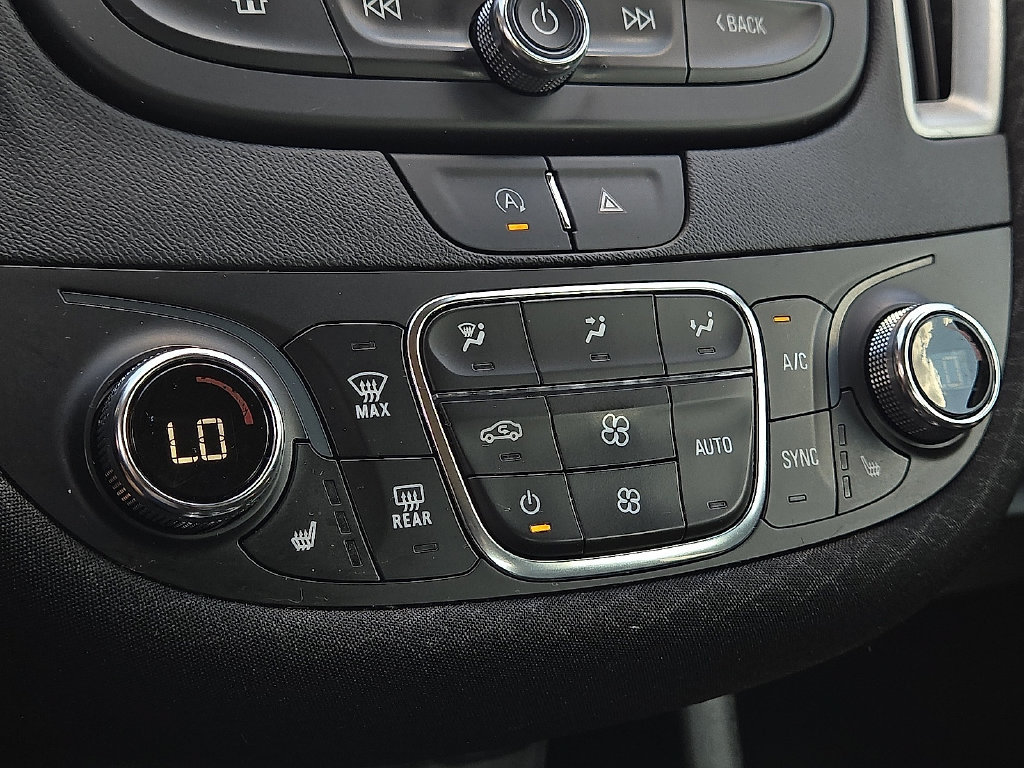 Used 2024 Chevrolet Malibu LT FWD image 14