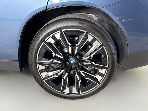 Used 2025 BMW X3 xDrive30i w/ Convenience Package image 32