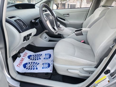 Used 2012 Toyota Prius Two image 24