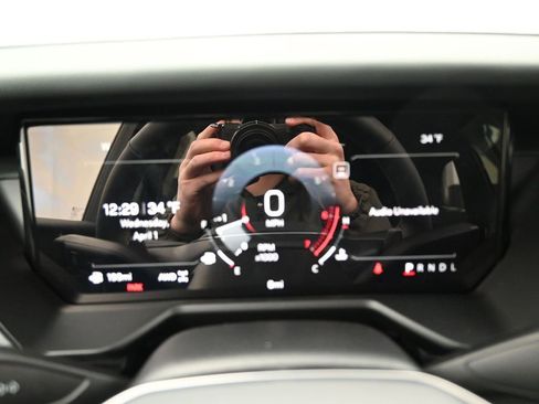 New 2026 GMC Acadia AT4 image 10