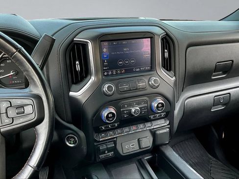 Used 2020 GMC Sierra 1500 AT4 w/ AT4 Premium Package AWD/4WD image 9