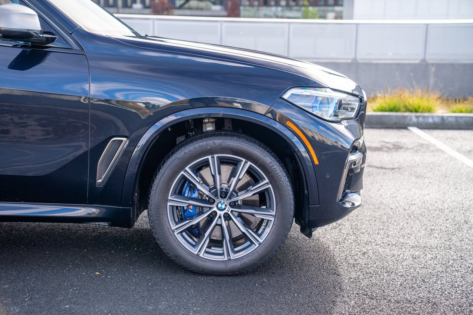 Used 2022 BMW X5 M50i w/ Executive Package AWD/4WD image 9