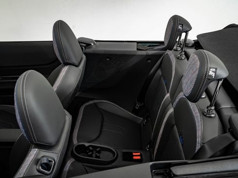 New 2026 MINI Cooper S image 18