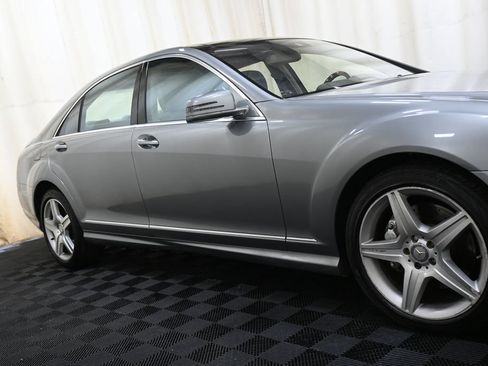 Used 2010 Mercedes-Benz S 550 4MATIC image 16