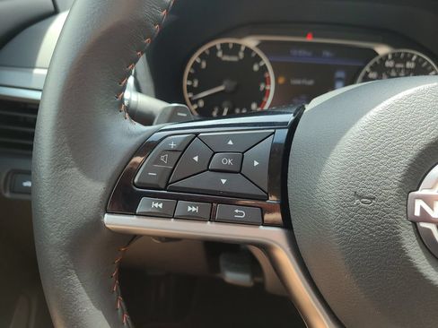 Certified 2024 Nissan Altima 2.5 SR FWD image 27